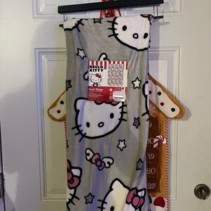 Hello Kitty Grey Blanket